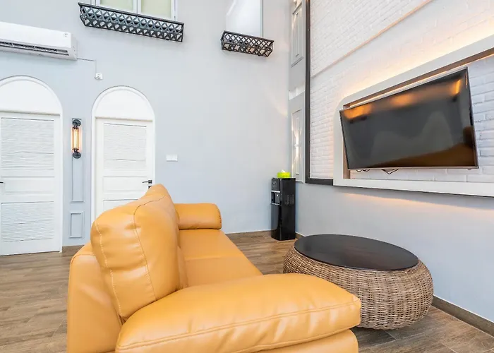 Villa Luxury Belvedere Bali In Seminyak